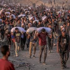 منظمة حقوقية في بريطانيا تتقدم بشكوى للجنائية الدولية ضد "مؤسسة غزة"