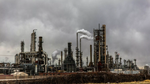 موسكو: تواصل المشاورات مع طهران بشأن إمدادات الغاز الطبيعي الروسي إلى إيران