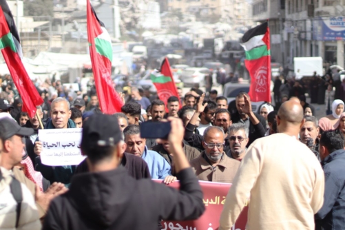 "الديمقراطية" تدعو لإنقاذ ما تبقى من الحياة في قطاع غزة