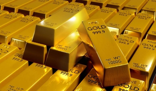 الذهب يقترب من أعلى مستوياته في شهرين