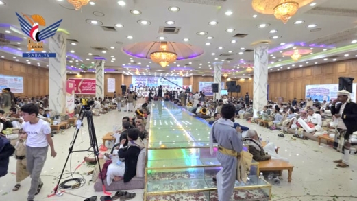 جمعية المكفوفين تحتفي بزفاف 80 عريسًا وعروسًا من المكفوفين بصنعاء
