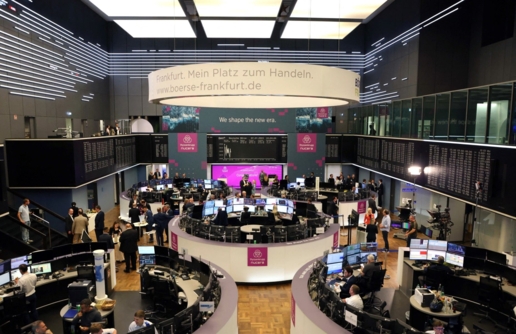 صعود الأسهم الأوروبية مدعومة من قطاعي الصناعات والبنوك