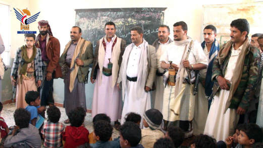 تفقد الدورات الصيفية في عزلتي باهر وشوكان بمديرية ماوية بتعز