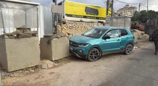 ممرضة فلسطينية يتوقف قلبها خوفا أمام حاجر "إسرائيلي"