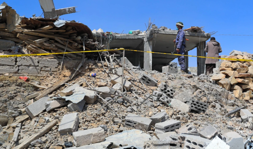 واشنطن تفشل في توريط الخليجيين | الحوثي: استدعاء القاذفات دليل فشل