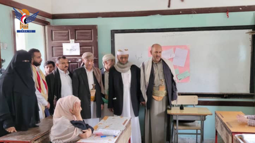 رئيس اللجنة العليا للانتخابات يتفّقد عددًا من الدورات الصيفية بأمانة العاصمة