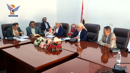 إب.. إقرار التقرير الختامي للمشاريع المنفذة خلال الأربعة الأعوام الماضية