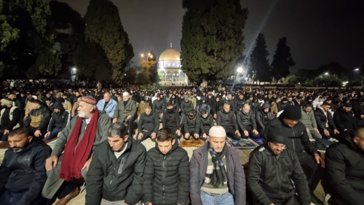85 ألف يؤدون صلاة التراويح في المسجد الأقصى