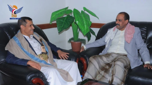 محافظ سقطرى ووكيل وزارة العدل يناقشان الأوضاع في المحافظة