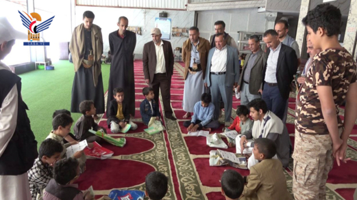 قيادة المؤسسة العامة للطرق تزور طلاب الدورات الصيفية بعدد من مديريات الأمانة