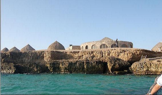 جزيرة كمران اليمنية رقعة إستراتيجية تختبر الردع الأميركي