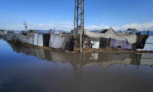 الصليب الأحمر: الأحوال الجوية تؤدي إلى مزيد من الخسائر في الأروح في غزة