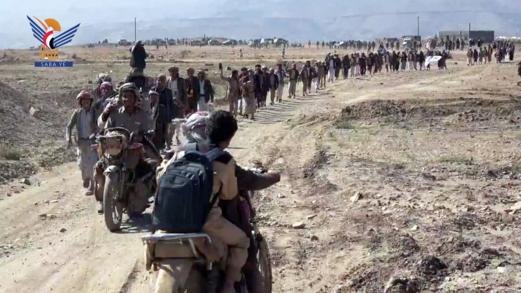 وقفة ومسير وتطبيق قتالي لخريجي دورات الأقصى في نهم بمحافظة صنعاء