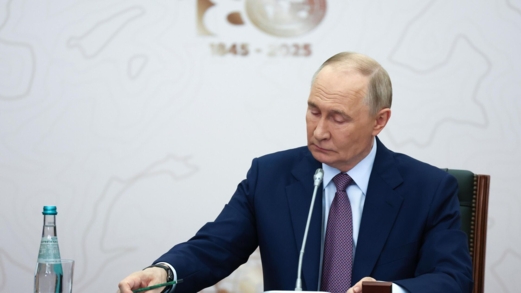 بوتين: شركة "روس أوبورون إكسبورت" لاعب رئيسي في سوق الأسلحة العالمي