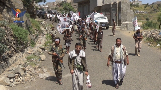 تعز.. مسير وعرض لخريجي دورات "طوفان الأقصى" في مديرية حيفان