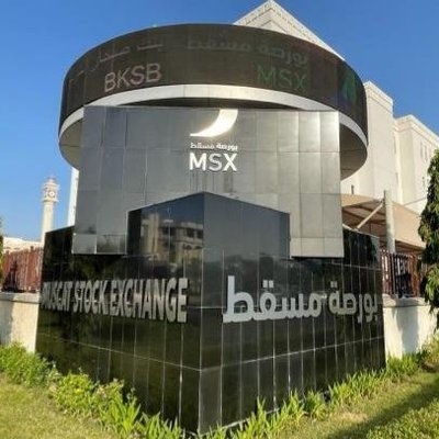 مؤشر بورصة مسقط يغلق مرتفعًا 0.11 بالمائة