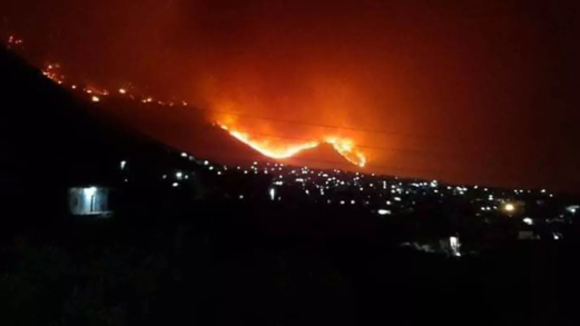  اندلاع حرائق بمناطق عدة في الجبل الأخضر شرقي ليبيا