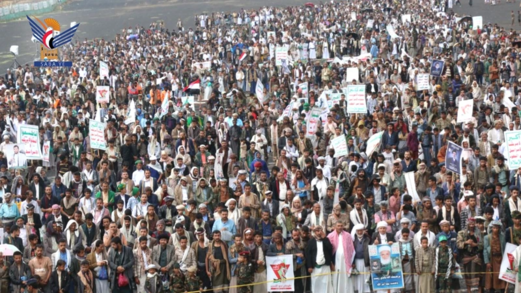 92 ساحة في تعز تحت شعار " طوفان عامان من الجهاد والتضحية حتى النصر"