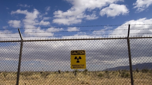 متى يحصل العرب في النهاية على قنبلة نووية؟