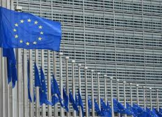 اللجنة الأوروبية: لا بديل عن الاتفاق النووي مع إيران