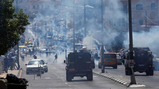مواجهات بين الفلسطينيين وقوات الاحتلال الاسرائيلي في الضفة الغربية
