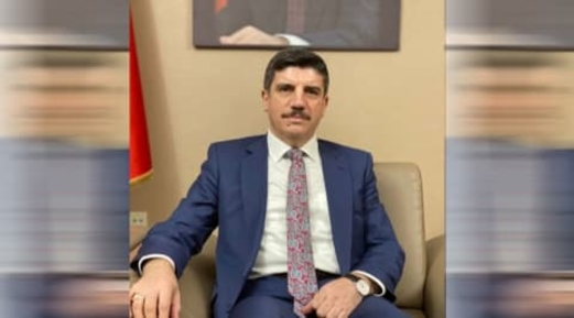 مستشار أردوغان يكتب عن اليمن وما تكشفه “معلومات دقيقة من ميدان المعركة”