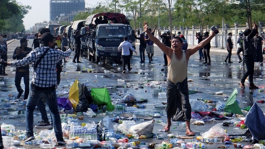 الأمم المتحدة : ميانمار إنتهكت القانون الدولي بإستخدام الذخيرة الحية ضد المتظاهرين