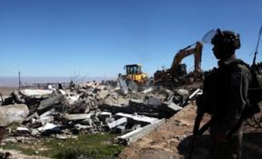 سلطات الاحتلال الإسرائيلية تهدم منازل في رهط وأم بطين بأراضي الـ48