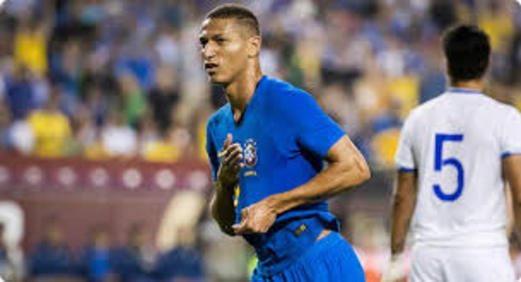 ثنائية ريتشارليسون تقود البرازيل لفوز ساحق 5-صفر على السلفادور