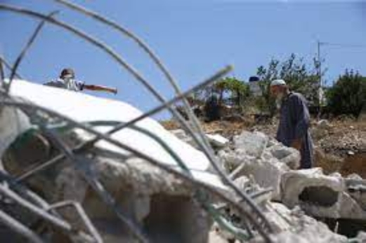 الاحتلال الإسرائيلي يهدم منزل مقدسي في بلدة العيسوية بالقدس المحتلة