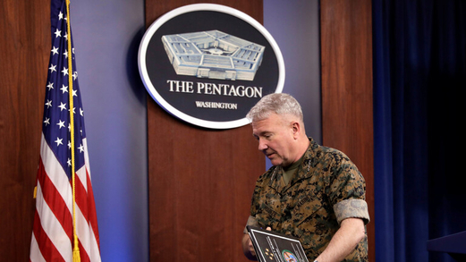 قائد القوات الأمريكية في الشرق الأوسط يقر بالفشل في مواجهة الطائرات المسيرة