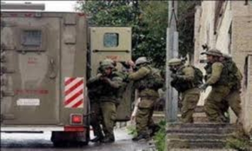 الاحتلال يقتحم البيرة والخليل ويغلق بوابة عابود ومستوطنون يهاجمون أخرى شرق الظاهرية