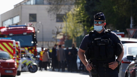 الشرطة الفرنسية تعلن إعتقال مهاجم ضابطة شرطة في قرب مدينة نانت