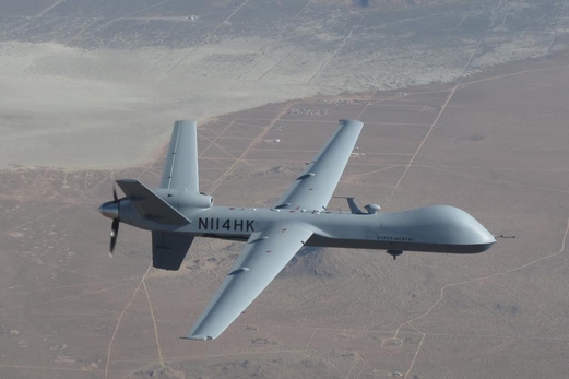 “الطيارون في حماية المسيَّرات”.. قصة الطائرات الذكية التي ستوفر المساعدة للمقاتلات “إف 35”