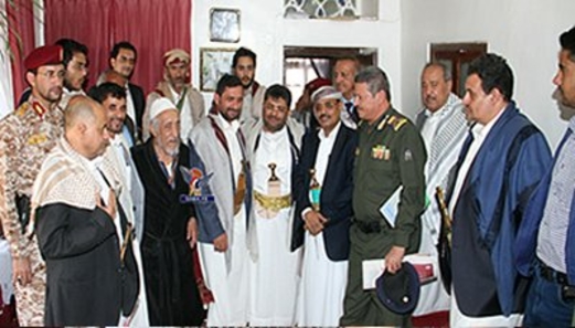 عضو المجلس السياسي الأعلى وعدد من القيادات يزورون أسرة الشهيد الرئيس الحمدي