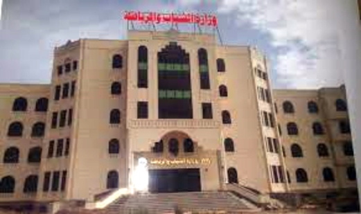 وزير الشباب والرياضة يدشن بطولة القدس لكرة الطاولة