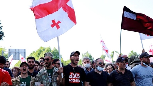 اعتقال أكثر من 100 متظاهر قرب برلمان جورجيا