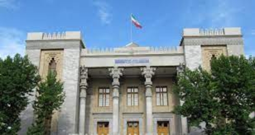 الخارجية الإيرانية: مفاوضات فيينا اقتربت من إطار اتفاق محتمل لرفع الحظر الأمريكي