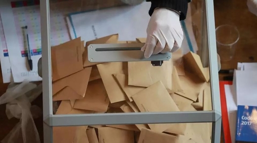 الانتخابات الرئاسية الفرنسية: تحديد تاريخي 10 و24 أبريل 2022 لإجراء الدورتين الأولى والثانية