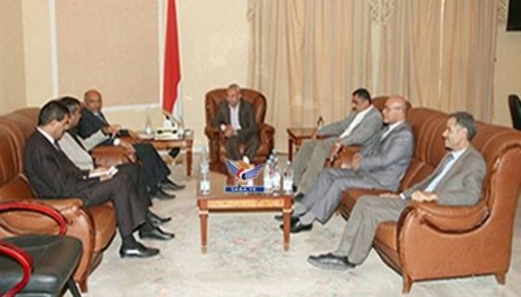 نائب رئيس الوزراء يناقش متطلبات تشغيل محطات الكهرباء