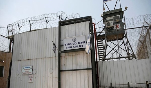 11 أسير فلسطيني يواصلون إضرابهم عن الطعام.. والإعياء والتعب يظهر عليهم