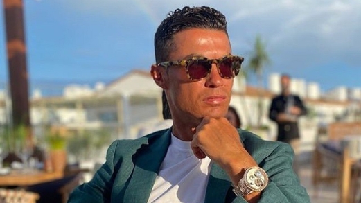 رونالدو يكشف أصعب لحظة في مسيرته