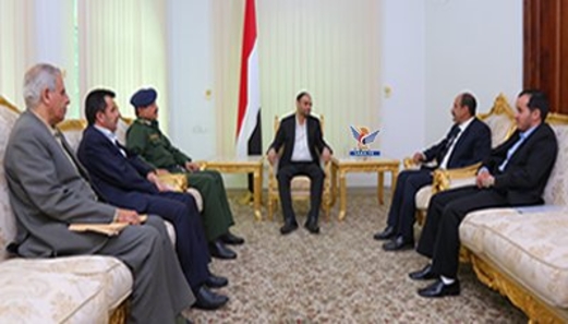 الرئيس المشاط يلتقي وزراء الداخلية والصحة والأشغال ونائب وزير الصناعة