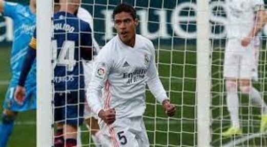 مانشستر يونايتد يتوصل لاتفاق مع ريال مدريد لضم فاران