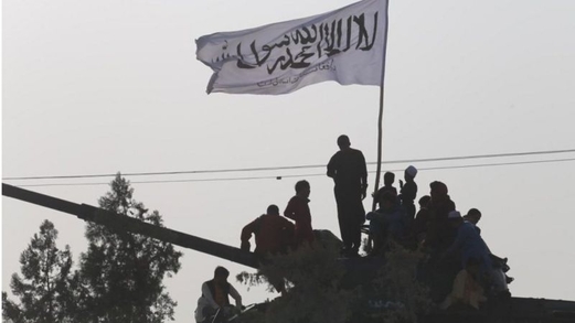 أفغانستان تحت حكم طالبان: رسالة من باكستان “اعملوا مع طالبان أو استعيدوا رعب التسعينيات” 