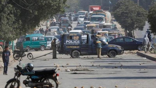 23 قتيلاً وجريحا بانفجار في باكستان