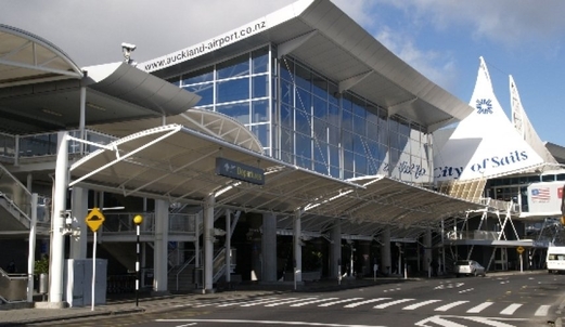 إخلاء مطار في نيوزيلندا بعد بلاغ عن متفجرات