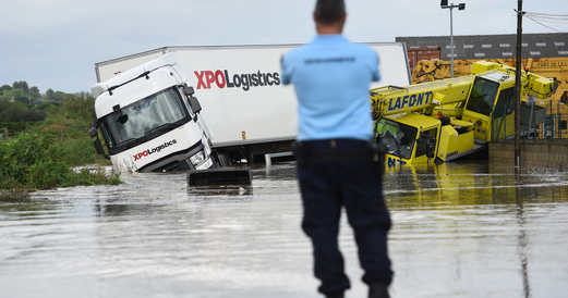 إجلاء مئات الأشخاص بسبب الفيضانات جنوب فرنسا