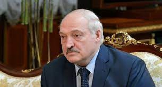 لوكاشينكو: بيلاروسيا ستتحول إلى “قاعدة عسكرية موحدة” مع روسيا في حالة العدوان