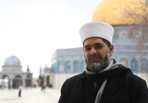 مدير المسجد الأقصى يؤكد خطورة الوضع في الأقصى 